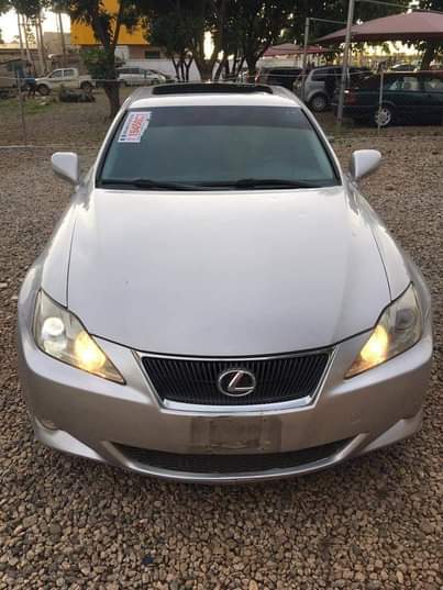 A picture of Lexus IS350 2008