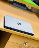 A picture of HP 11 G2 touchscreen OFFER