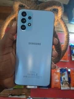 A picture of Samsung Galaxy A52s