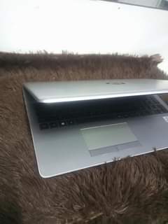 classifieds/laptops