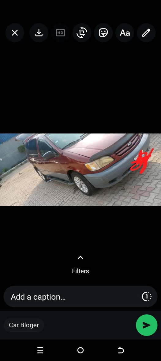 A picture of Toyota sienna 2002 1year used