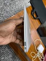 A picture of MACBOOK AIR 11 2015