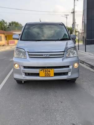 A picture of TOYOTA NOAH BEI MILIONI 8 8