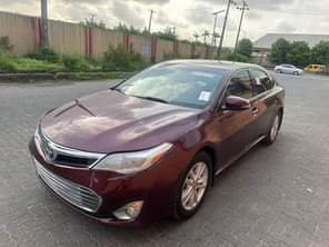 A picture of 6 Months Reg Toyota Avalon XLE 2013 Model Full Options