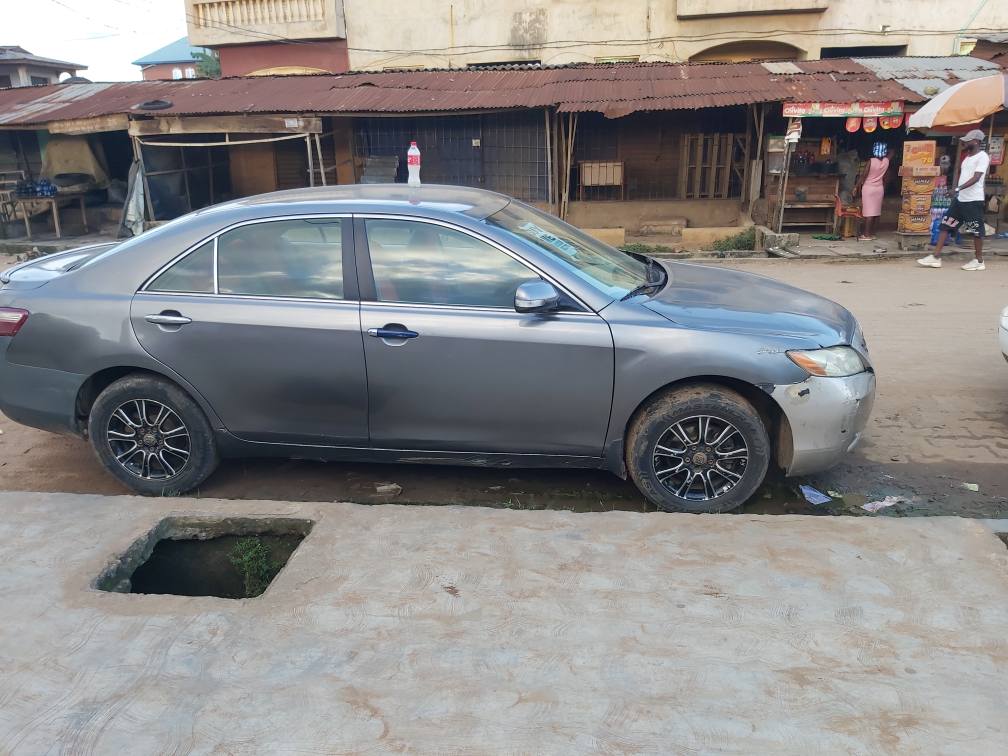 A picture of Neatly used 2008 Toyota camry