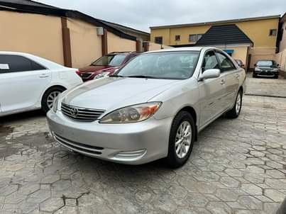 A picture of 2004 TOYOTA CAMRY LE FOR SALE
