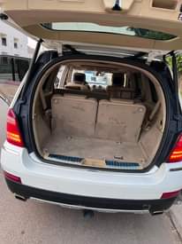 A picture of Mercedes GL450 2007