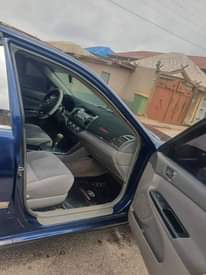 A picture of Toyota Camry 06