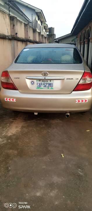 A picture of Camry 2004