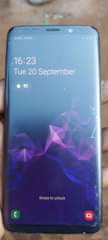 A picture of Samsung Galaxy s9 Duos cracked