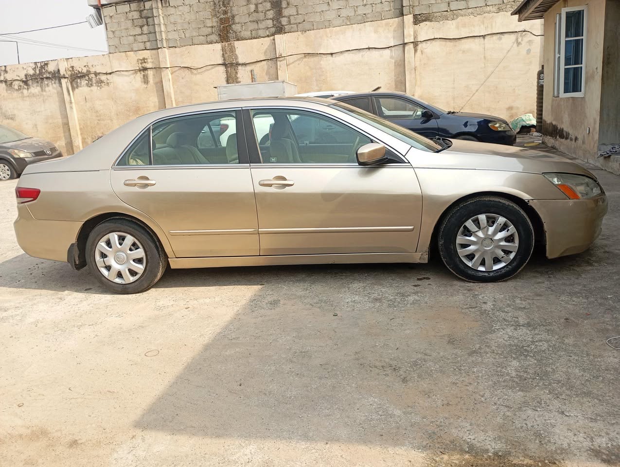 A picture of 2004 Honda accord