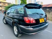 A picture of TOYOTA HARRIER FOR SALE