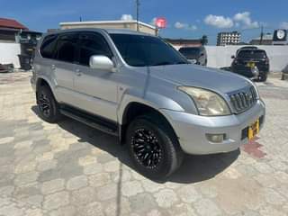 A picture of TOYOTA PRADO DIAMOND