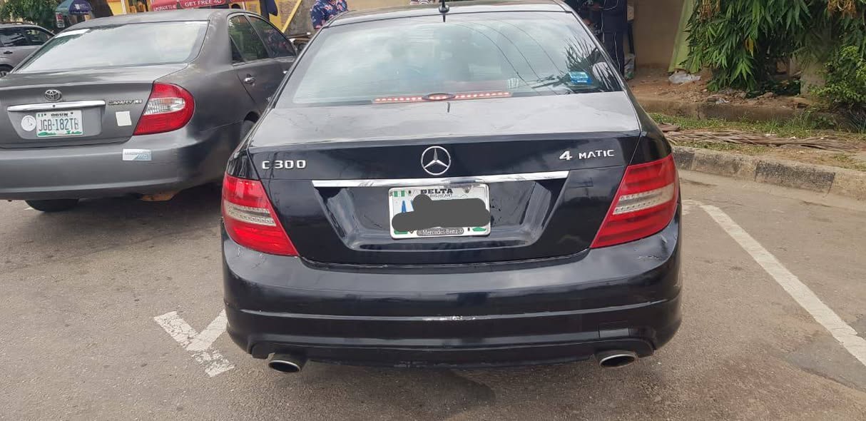 A picture of 2008 MB C300 4matic