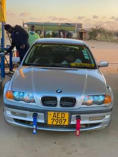 bmw 318i