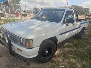 used toyota hilux