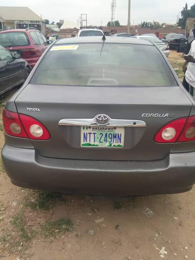 A picture of 2006 Toyota Corolla Car Needs Engine