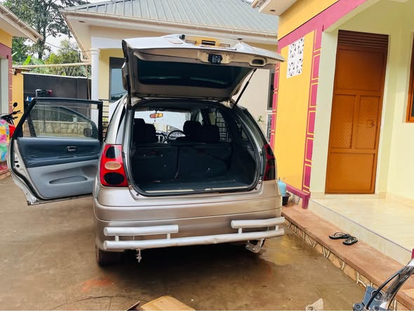 A picture of TOYOTA NADIA 10 5 only NO BROKER FEE