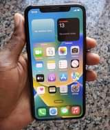 A picture of IPHONE X 64GB CLEAN