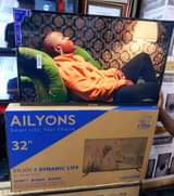 A picture of Tv nch 32 mpyaa full box