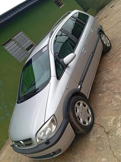 A picture of Opel Zafira 2005... Accident Free Toks... August 2024 Entry... Top