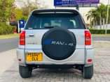 A picture of Model Toyota Rav 4 kipisi Location Dar es salaam Tanzania