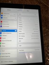 A picture of brand new iPads 2 generation 16 gb