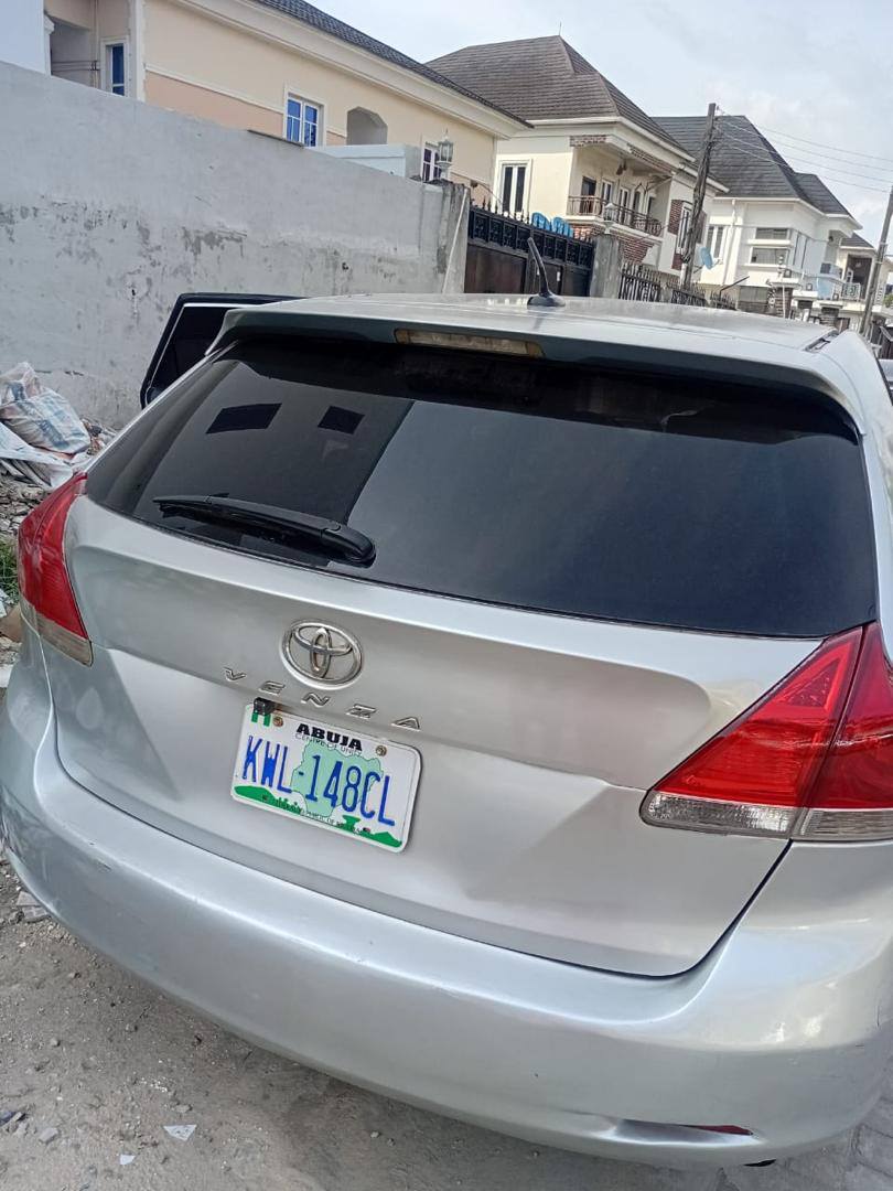 A picture of Toyota venza