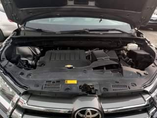 A picture of New foreign used 2015 Toyota Highlander For Sale .