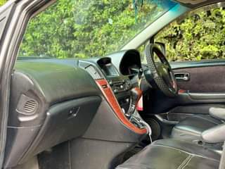 A picture of 2002 TOYOTA HARRIER