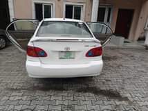 A picture of Toyota corolla 2003