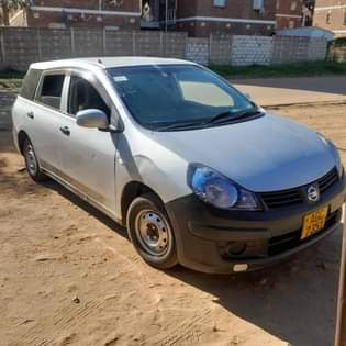 classifieds/cars nissan