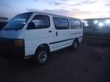 A picture of 2000 Toyota Hiace