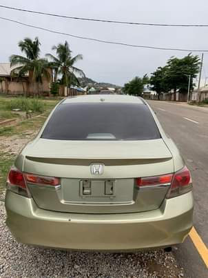 A picture of Honda accird