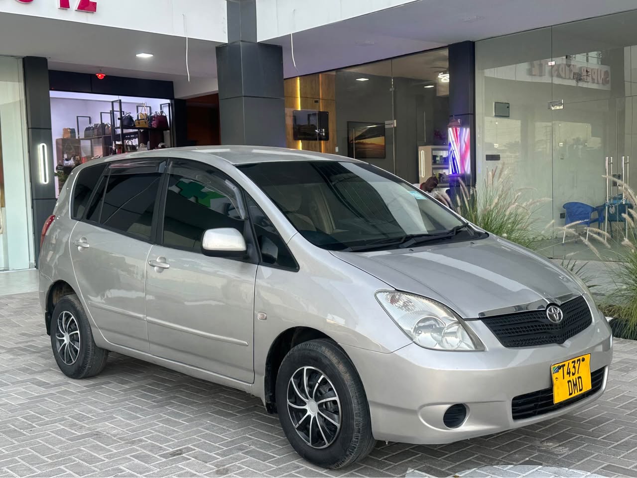 A picture of Toyota spacio