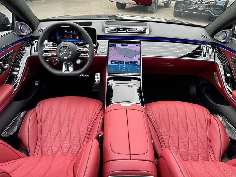 A picture of Mercedes Benz AMG 63 Mercedes AMG Mercedes AMG Motorsport Mercedes
