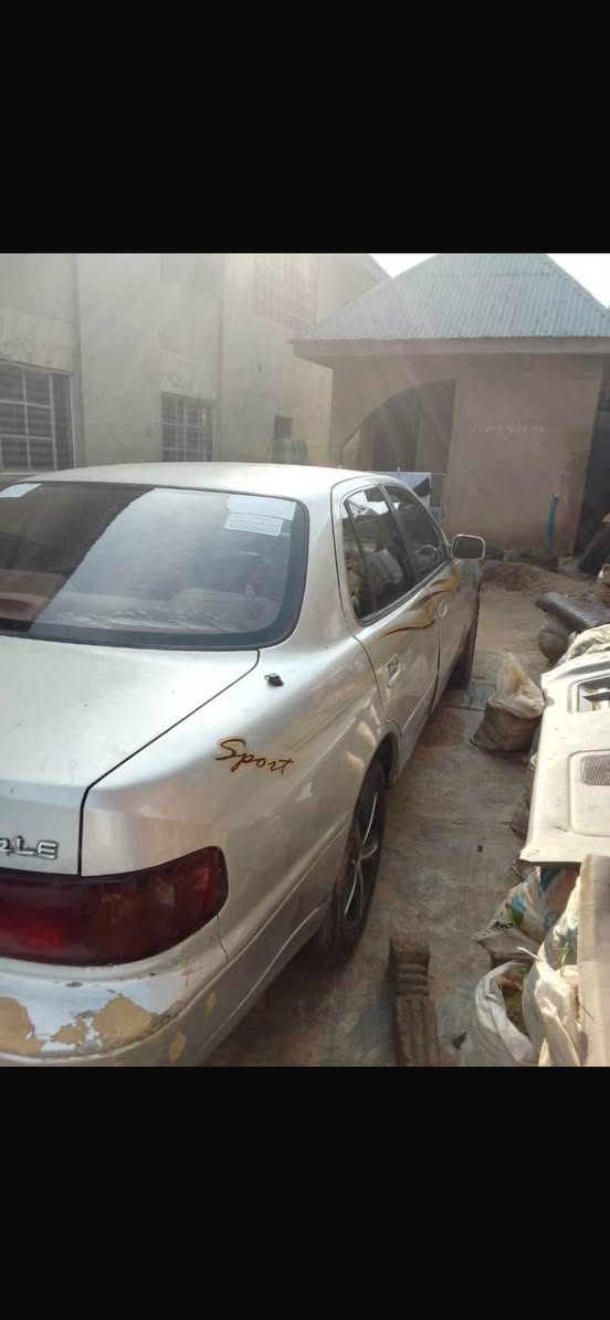 A picture of Available for sale first body pan of Toyota Camry 1.5m
