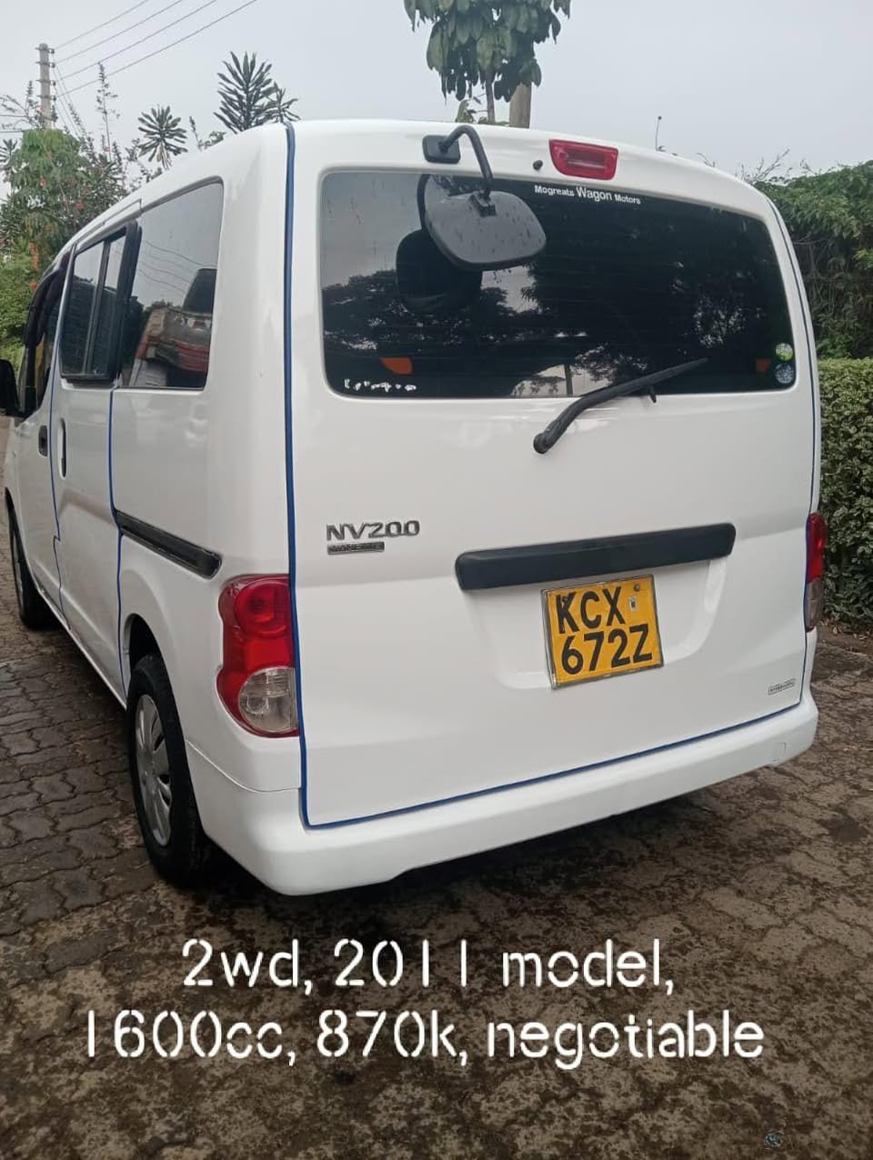 nissan nv200