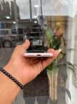 A picture of Iphone 7plain 32gb