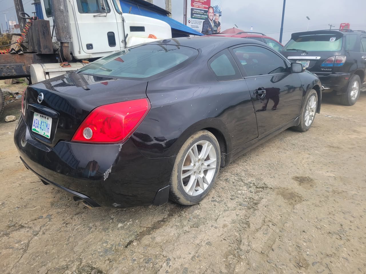 A picture of Nissan Altima Coupe