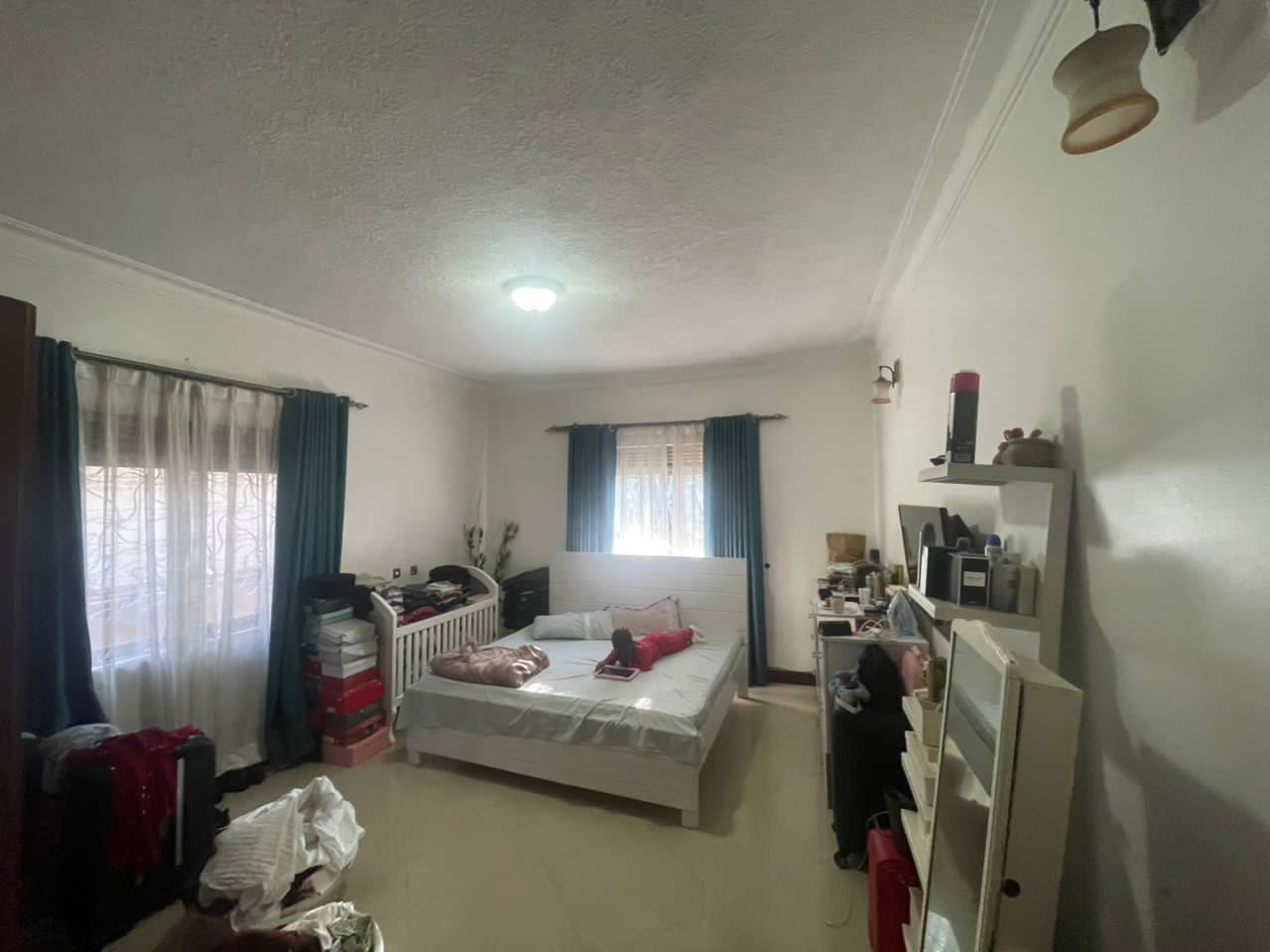 A picture of House