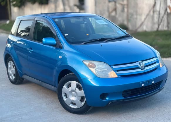 A picture of Call 0757755939 TOYOTA IST CHASIS Car in a very good
