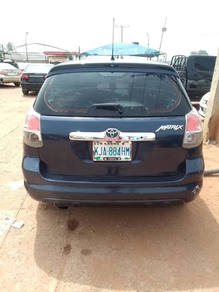 A picture of Toyota matrix