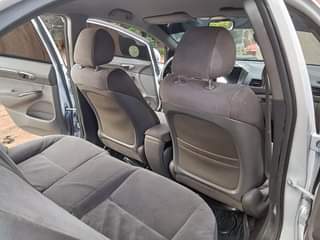 A picture of 2007 Honda civic 08062292132