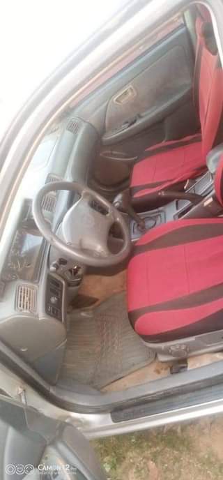 A picture of 2000 Toyota Camry