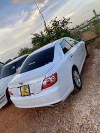 A picture of MARK X FOR SALE. CALL 0701057114 076199044.