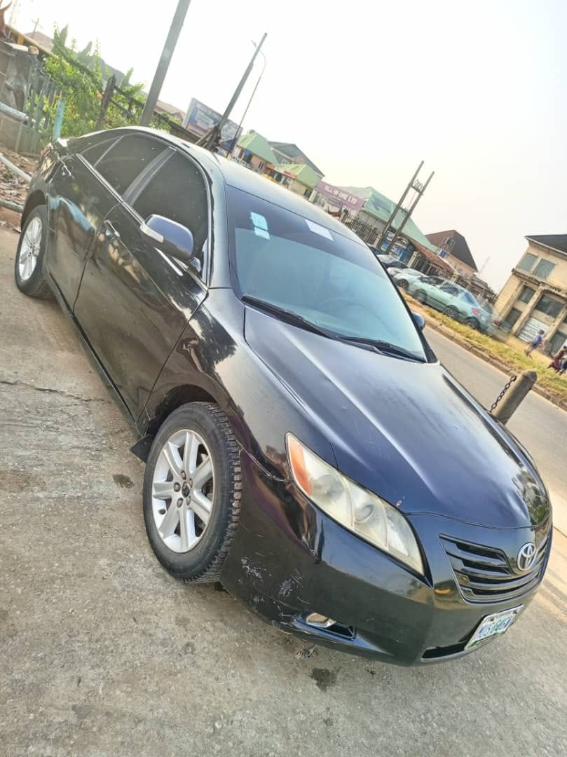 A picture of 08 Toyota Camry