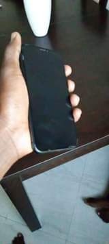 A picture of Iphone X 64GB