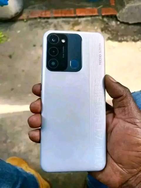 tecno spark