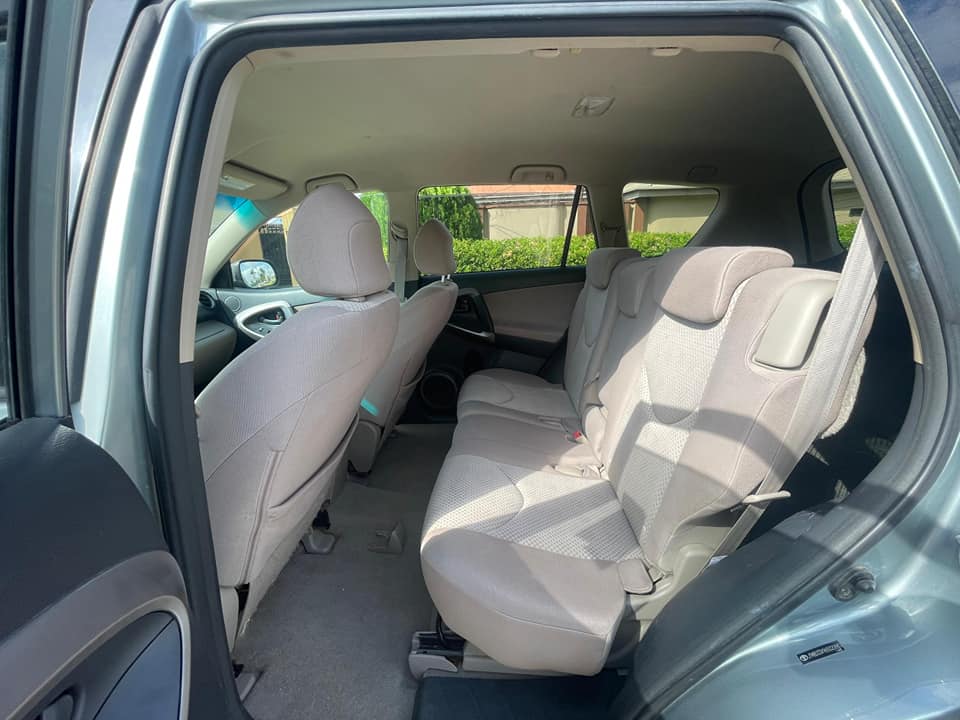 A picture of  Foreign used 2007 Toyota RAV4 